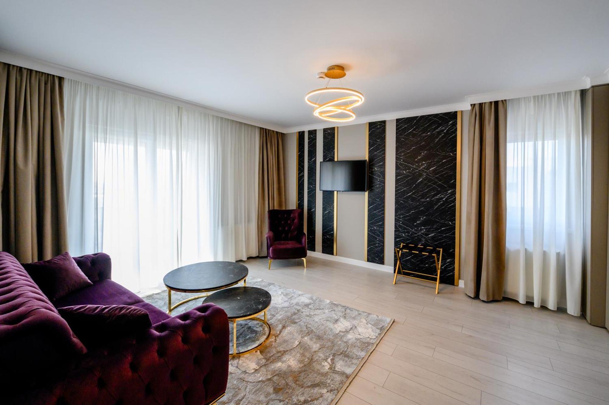 Elitte Inn & Suites Roşu Exterior foto